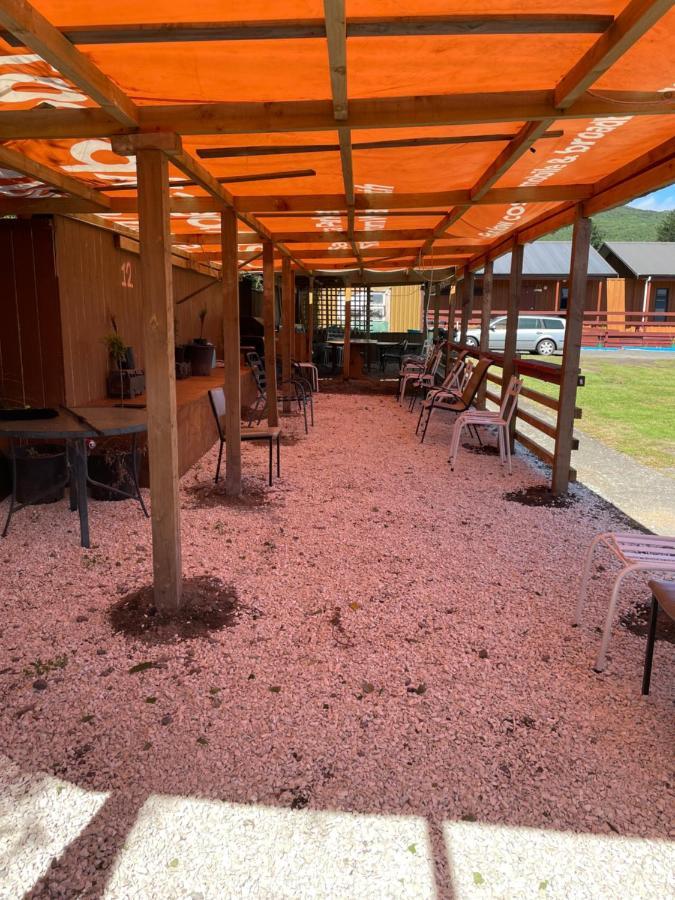 Oasis Motel & Holiday Park Turangi Zewnętrze zdjęcie